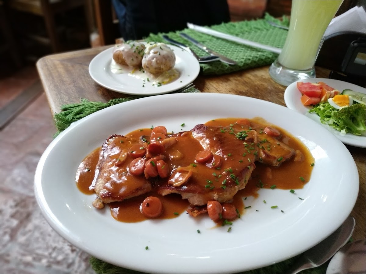 Restaurante La Regatta, Pescados Y Mariscos-2